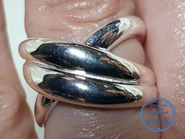 925 sterling Silver Ring Cross over