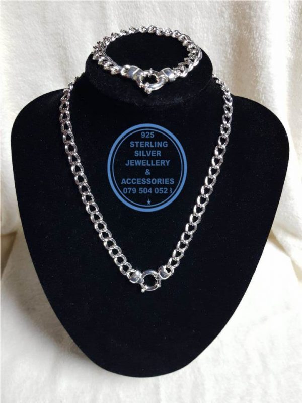 925 Sterling Silver Necklace Chain and Arm Chain Set - Showstopper  Double Stunning Linked Price per 1 set  - 1 set includes 1 necklace chain ( 45  cm ) & 1 arm chain (19  cm) All prices excludes national nominal door-to-door delivery fee