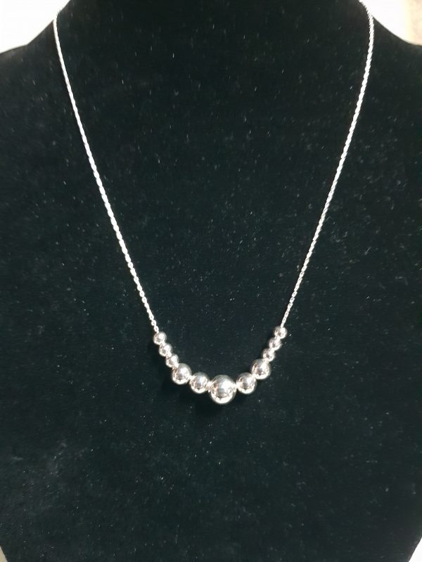 925 sterling Silver chain necklace with ball detail  - Showstopper  - Stunning!! Price per 1 necklace with ball detail Price includes chain and balls per photo 45 cm chain All prices excludes national nominal door-to-door delivery fee