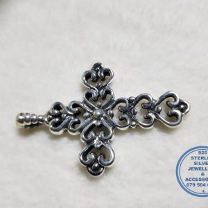 925 sterling Silver Pendant - Showstopper Large filled cross pendant with  filigree  detail  pendant   - Stunning!! Price per 1 pendant Price excludes chain 63 mm top to bottom diameter All prices excludes national nominal door-to-door delivery fee