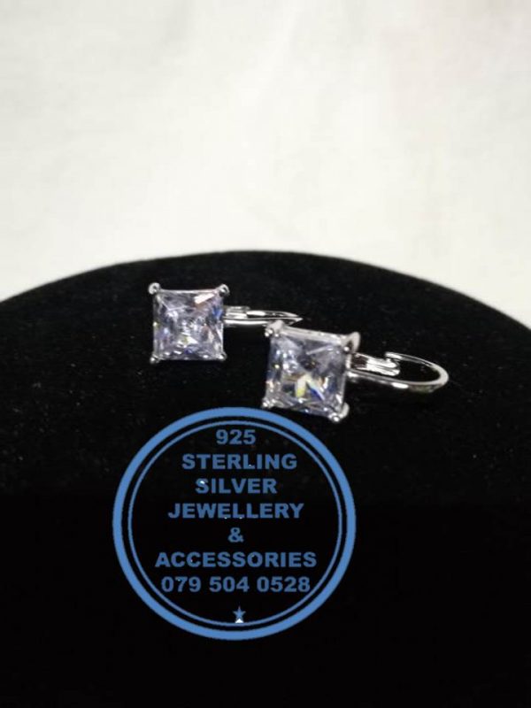 925 Sterling Silver Earring - Stunning Cubic Square Drop Earrings - 1 pair Prices Excludes National delivery to your door at a nominal fee.
