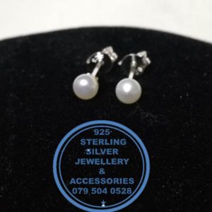 925 Sterling Silver Earring - Stunning Fresh Water Pearl Stud Earrings  - 1 pair -Prices Excludes National delivery to your door at a nominal fee.