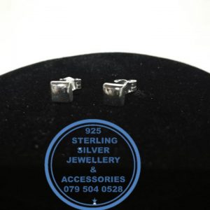 925 Sterling Silver Earring - Stunning Silver Chunky Sqaure Stud Earrings  - 1 pair  Prices Excludes National delivery to your door at a nominal fee.