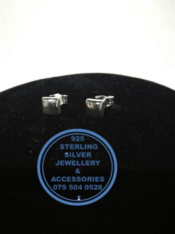 925 Sterling Silver Earring - Stunning Silver Chunky Sqaure Stud Earrings  - 1 pair  Prices Excludes National delivery to your door at a nominal fee.