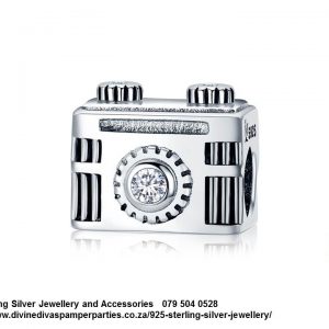 925 Sterling Silver Camera with Cubic Detail Charm. Pandora Compatible.
