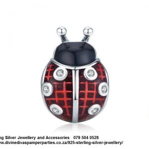925 Sterling Silver Cubic Red and black Enamel Ladybug Detail Charm. Pandora Compatible 