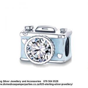 925 Sterling Silver Blue Enamel and Cubic Detail Camera Charm. Pandora Compatible