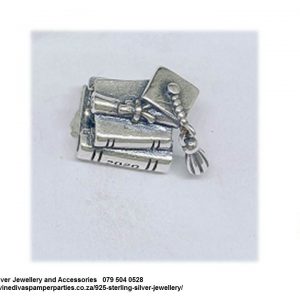 925 Sterling Silver  Graduation with Dangle Charm Charm Bead. Pandora Compatible 