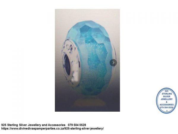 925 Sterling Silver Blue Faceted Charm Bead. Pandora Compatible 