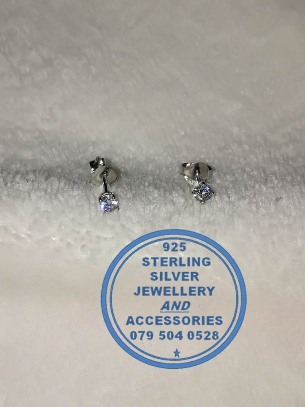 "925 Sterling Silver Cubic Studs 3mm "