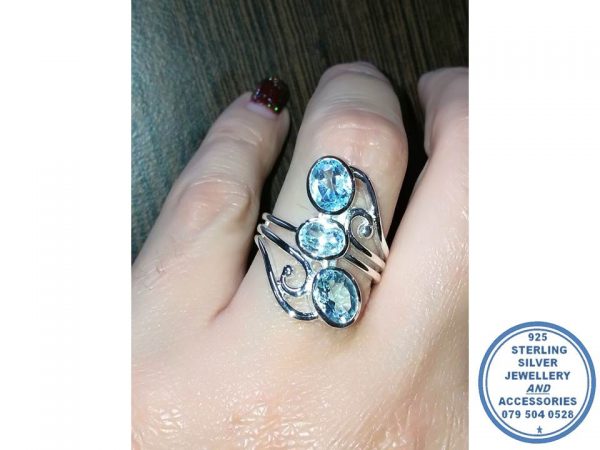 925 Sterling Silver Statement Designers Ring Filigree Twirls with Blue 