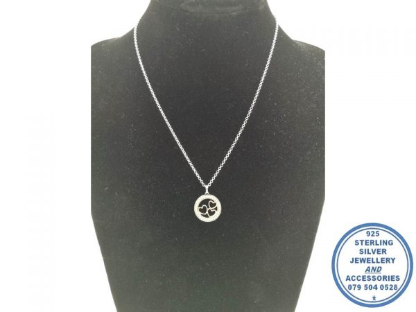 925 Sterling Silver Tripple Heart in circle pendant with 45 cm rolo chain