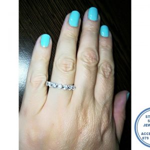 925 Sterling Silver Designer's Wedding Band Cubic 7 Round Cubics Claw Setting