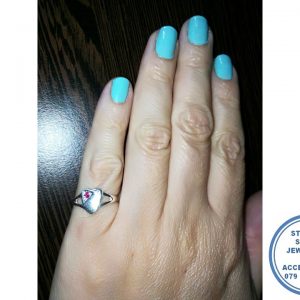 925 Sterling Silver Heart Signet Ring with 3 clear cubic and 1 Cherise Pink Kids