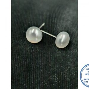 "925 Sterling Silver Fresh Water Pearl Stud Earring 6mm "