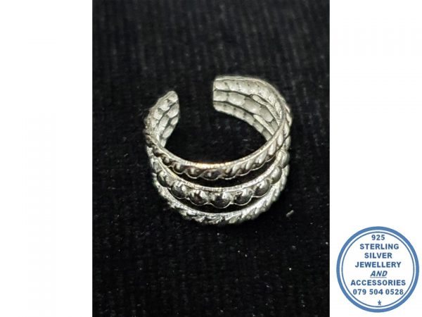 "925 Sterling Silver Ear Cuff 3 line twisted"