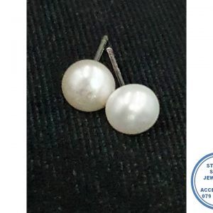 "925 Sterling Silver Fresh Water Pearl 8mm Stud Earring"