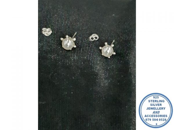 "925 Sterling Silver Glamour Round 6mm Pearl Flower Stud Earring"